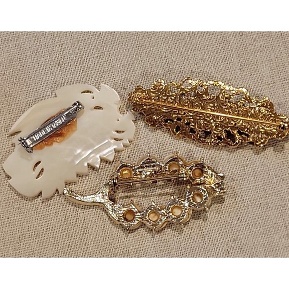 Vintage MOP Mother of Pearl pins Brooch lot of 3 Carved MCM & Victorian Revival - Picture 6 of 8
